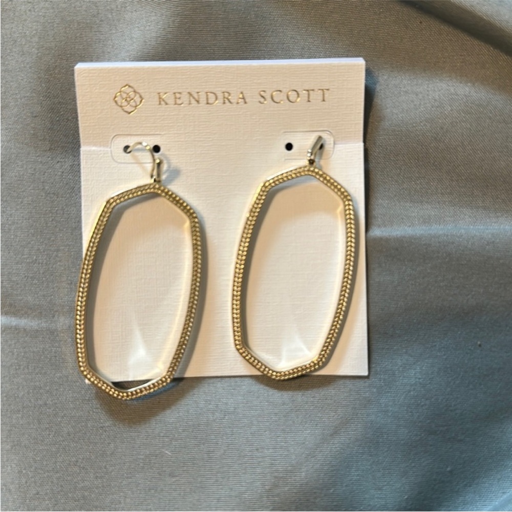 Kendra Scott Geometric Gold Earrings